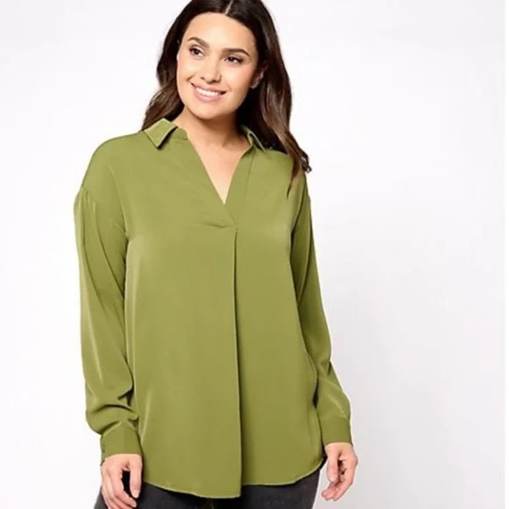 GIRL WITH CURVES Faux Silk Collard Hi-Low Hem Blouse A615267